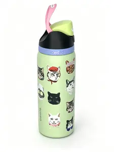 Owala 32oz stainless steel vacuum flask with a straw is a real leak-proof bottle. It features a one-button pop-up lid design, is reusable, dishwasher safe, and durable, making it perfect for the gym or outdoor activities mug outdoorfun double layer travel