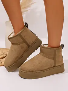 Women's Thick Sole Platform Snow Boots 2025 Winter New Fashion Versatile Plush Warm Cotton Shoes Girl Footwear Flatform Makapal Pu Bathroom Bota