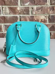 Pre-owned Louis Vuitton Epi Leather Shoulder Bags Alma Handbag BB 47927