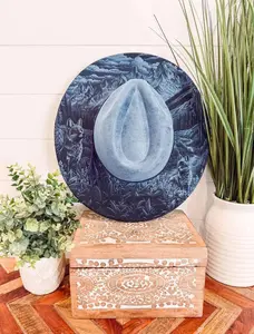 Engraved Fox Mountain Hat