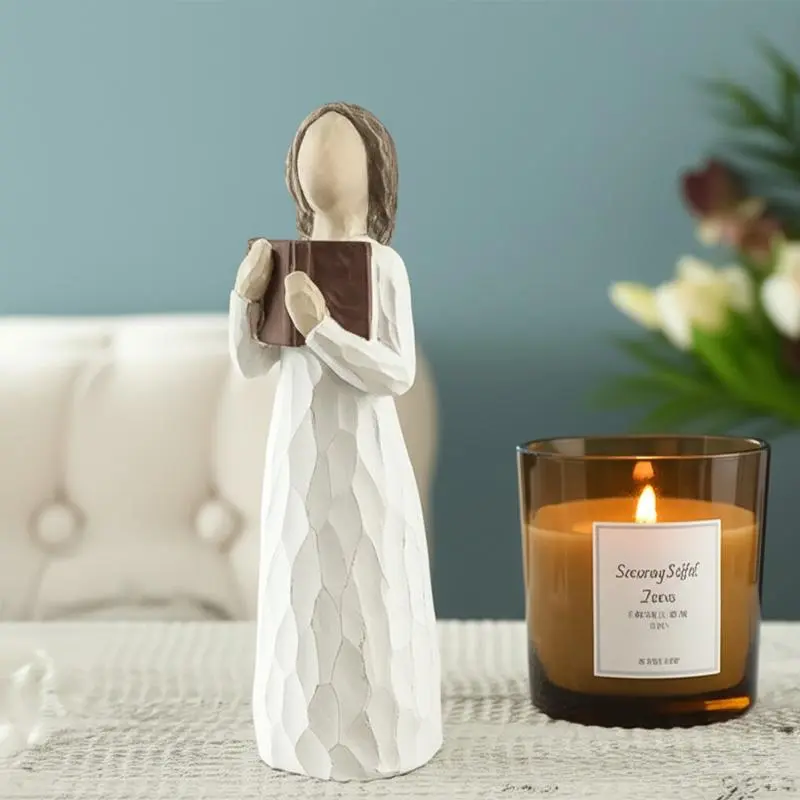 Book Lover Resin Statue, Handcrafted Figurine of a Girl Embracing Knowledge, Celebrating The Joy Of Learning, Ideal for Study, Library Or Office Display, Desktop Figurine, Resin Figure, Statues Figurines, Creative Home Decor