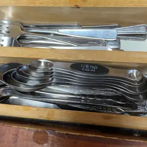 Stainless Steel Magnetic Spoons 7 Set with Leveler for Baking, Stackable Metallic Spice  Kitchen Utensils and Gadgets Measure Cups Measuring