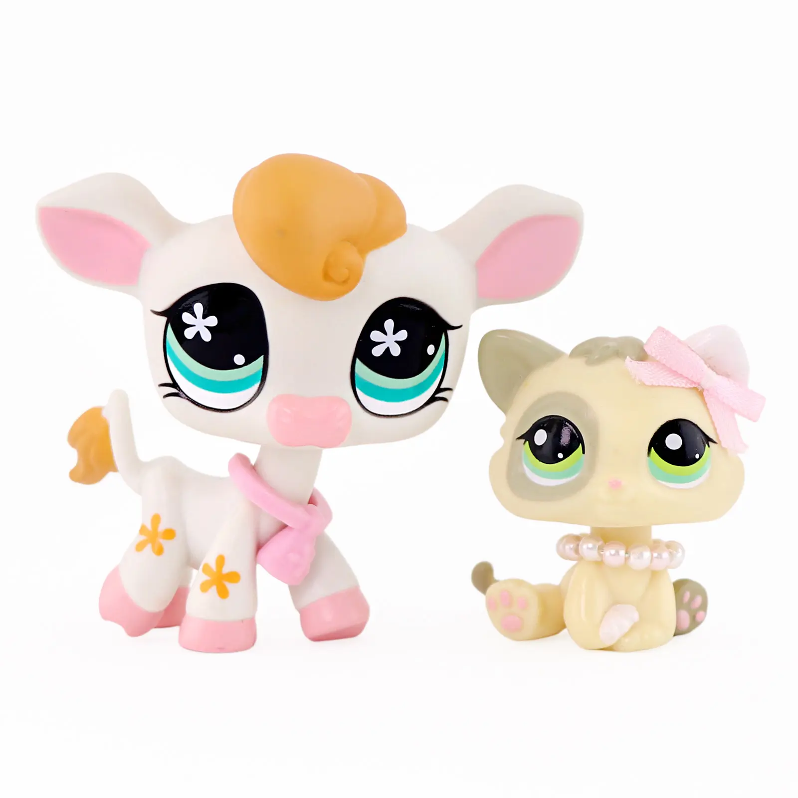 2 PCS Mini Pet Figures Set, Cute Cartoon Cow & Kitten Animal Toy with Accessories, Collectible Small Pet Figurines for Kids, Birthday Party Gift Desk Decoration