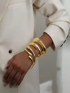 4 Pcs Gold Bangle Bracelet Set Trendy And Minimalist 14K Gold Plated Open Cuff Adjustable Stackable High Polished For Women And Girls Daily Wear Party Gift Fashion Bracelets
