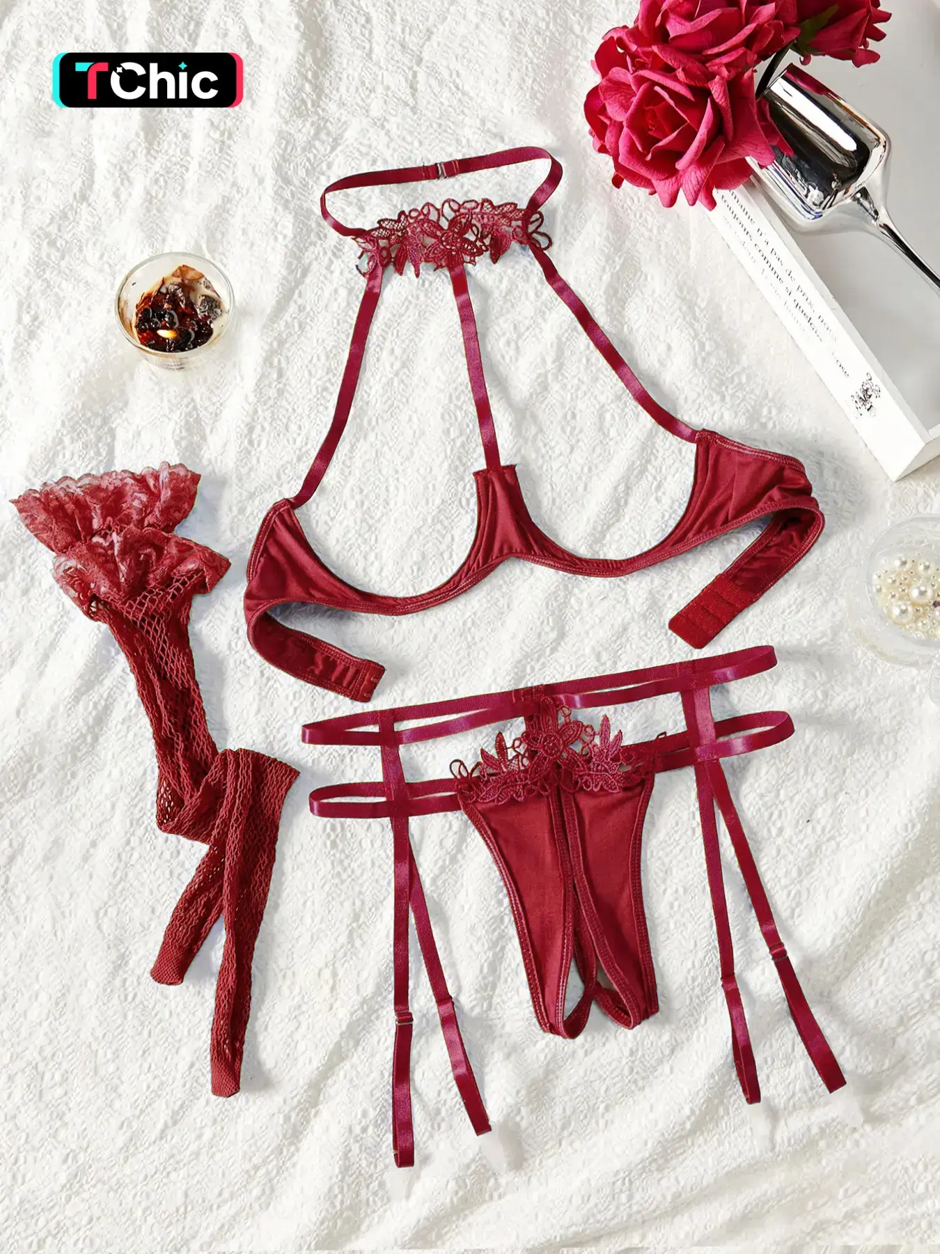 Christmas Sexy Lingerie Set, Backless Contrast Lace Design, Lace Garter Lingerie, Fitted Thin Fabric, Perfect for Halloween & Christmas Celebrations