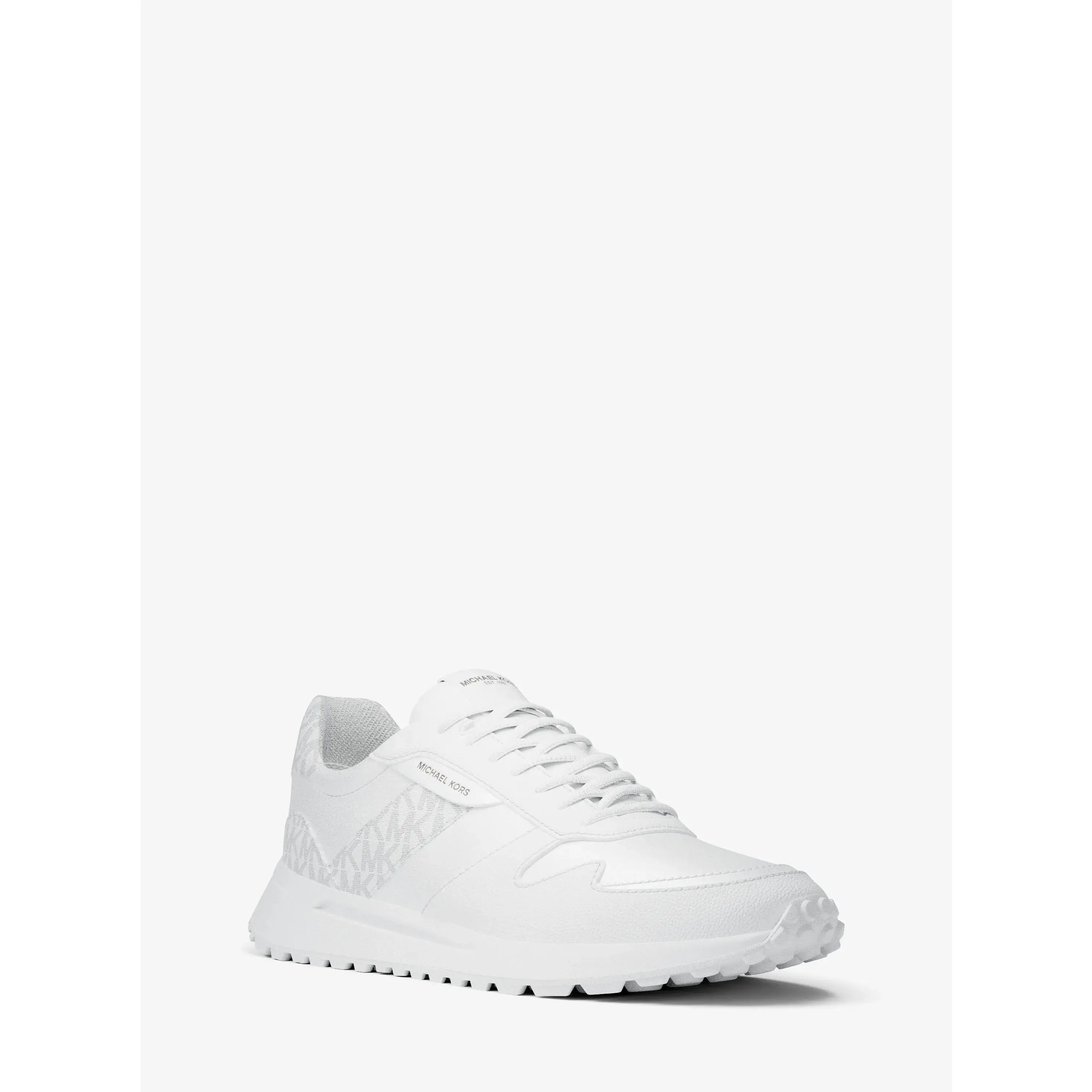 Dax Mixed-Media Trainer
