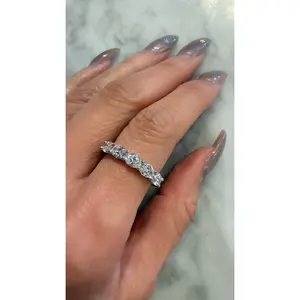 5-Stone East-West Oval Lab Diamond Band