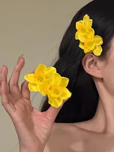 Women's Korean Style Artificial Flower Hair Clip, Elegant Bangs Holder, Non-Slip Design, Casual Date Accessory, Spring Summer Fashion
