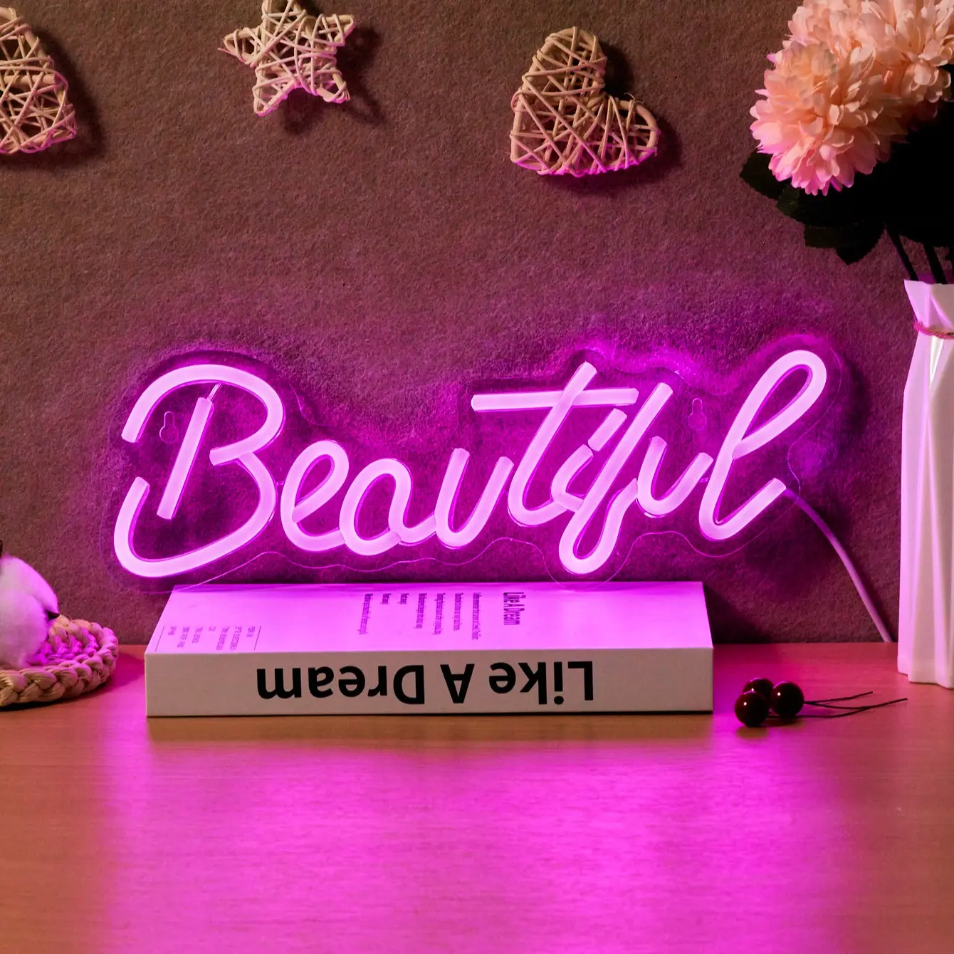 Beautiful Letter Neon Light, Led Neon Lights, Girl's Bedroom Decorative Lamp, Festival Party New Year Christmas Gift, USB Powered
