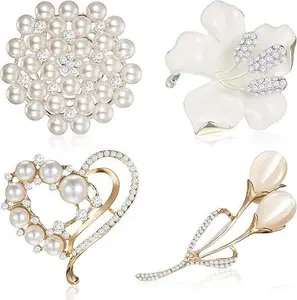 4 PCS Flower Brooch Pins for Women, Crystal Pearl Brooch and Pins for Dress, Coat, Shawl – Gift for Mother，Wedding