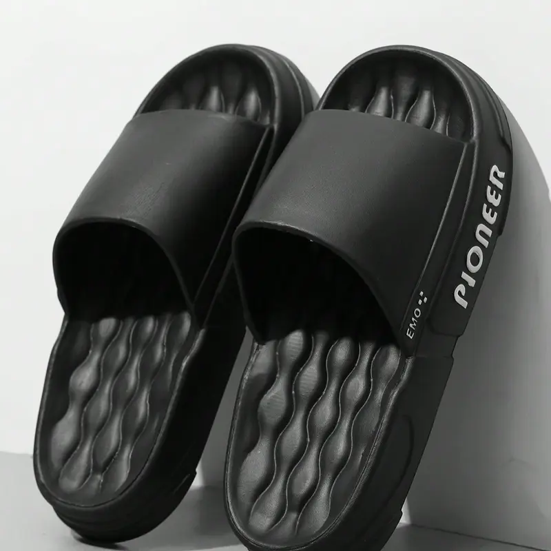 Men's Casual Letters Print Slides, Soft Comfortable Bathroom Slippers, Non-slip Slippers for Indoor & Bathroom Use for All Seasons, National Day Offers