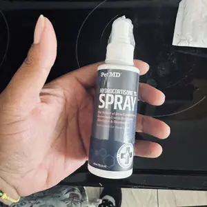 Pet MD Hydrocortisone Spray for Dogs, Cats, Horses - Itch Relief Spray & Hot Spot Treatment for Dogs, Irritated Dry Itchy Skin, Allergies, and Dermatitis - Reduces Topical Inflammation - 4 oz