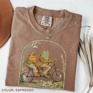 Comfort Color Vintage Frog And Toad TShirt, Frog And Toad On Bike TShirt, Frog Tee, Bike Lovers Tee, Classic Book Tee, Vintage Y2K Graphic T-Shirt