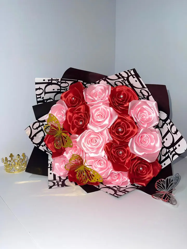 Prestige Edition Hand-Made Eternal Satin Rose Bouquet, 18 Pink & Red Roses - Decorative Valentine Gift for Home Decor, Festive Party Gifting