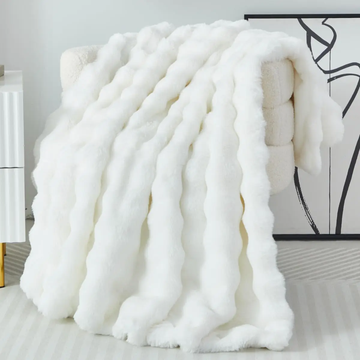 Faux  Throw Blanket for Couch Cozy Fuzzy Soft Plush Thick Fluffy Fleece Bubble Blanket for Sofa Bedroom Living Room, 51x63 Inches White