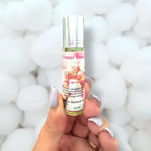 Mon Tresor Beauty Boujee Fluff Roll-on Body Oil 10 ML - Natural Sweet Marshmallow Candy Scent Alcohol-Free Travel-Friendly Design Daily