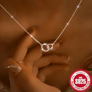 925 Sterling Silvery Niche Geometric Circular Interlocking Necklace for Women, Low Allergy, Simple And Cool Style, Versatile Collarbone Chain Necklace for Women, Jewelry Gift, New Necklace for Women, Silvery Necklace Pendants