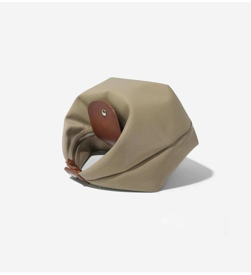 Fashion Crescent Bag Lightweight Durable Nylon Handbag with Adjustable Strap Satchel for Versatile Use in Multiple Colors Stylish Essential Companion Fashion Crescent Bag Lightweight Durable Nylon Handbag with Adjustable Strap Satchel for Versatile Use in Multiple Colors Stylish Essential Companion