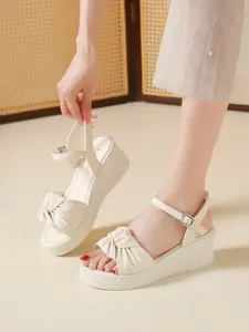 Women's Chunky Heel Sandals 2026 Summer New Korean Style Fairy Wind One-Strap Fashion Beach Shoes, Trendy Footwear for Women