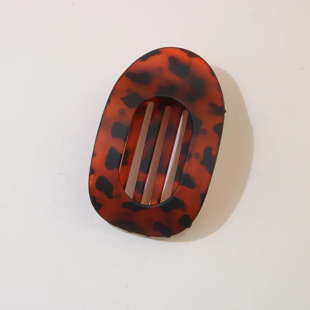 #4 matte red leopard print [oval duck cl
