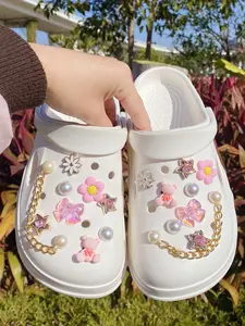 18 Piece DIY Detachable Bow Flower Bear Star Chain Shoe Clips, Multifunctional Shoe Accessories for Women Sandals Slippers Beach Bags
