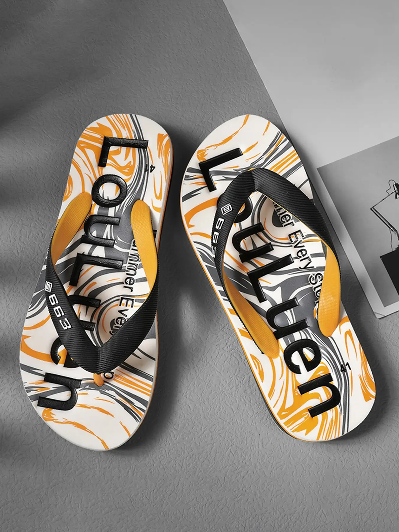 Men's Summer Beach Slippers, Outdoor Wear Resistant Non-Slip Sandals, Wholesale Casual Comfortable Flip Flops for Men, Lightweight Sandal