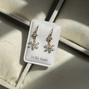 14k Gold Snowflake Dangling Earrings