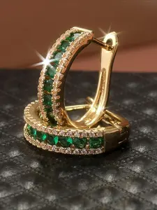 A pair of elegant and luxurious green synthetic zircon women's earrings, suitable for wearing at banquets and parties, exquisite jewelry accessory, Shining Earrings