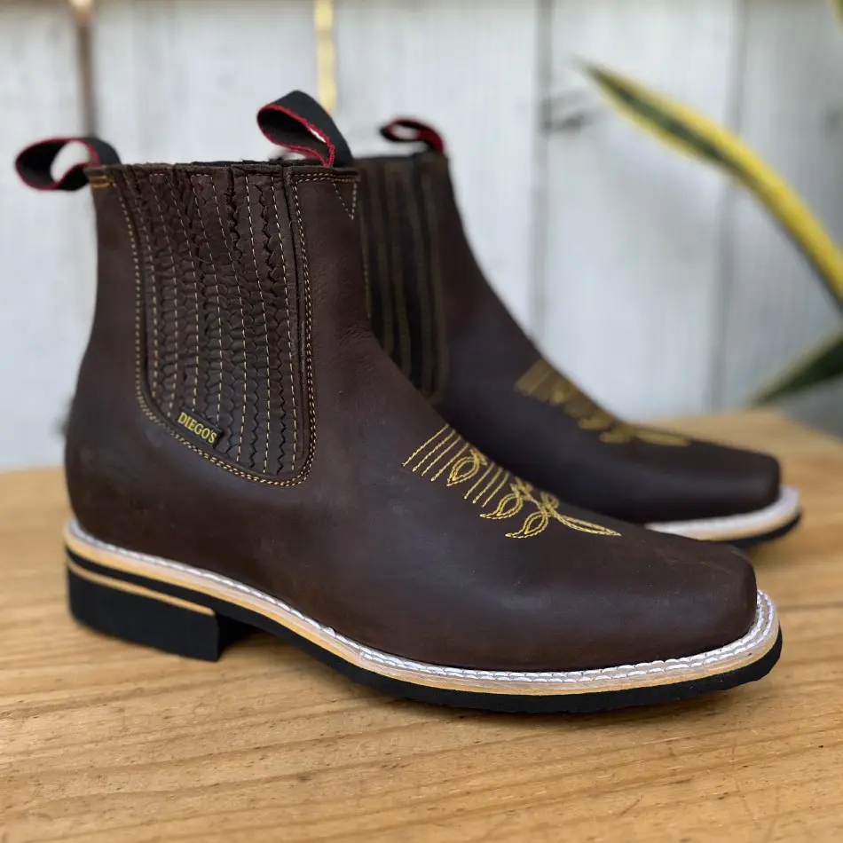 Men’s Choco DB-370 Western-Style Genuine Leather Ankle Boot with Rubber Sole | Made in Mexico