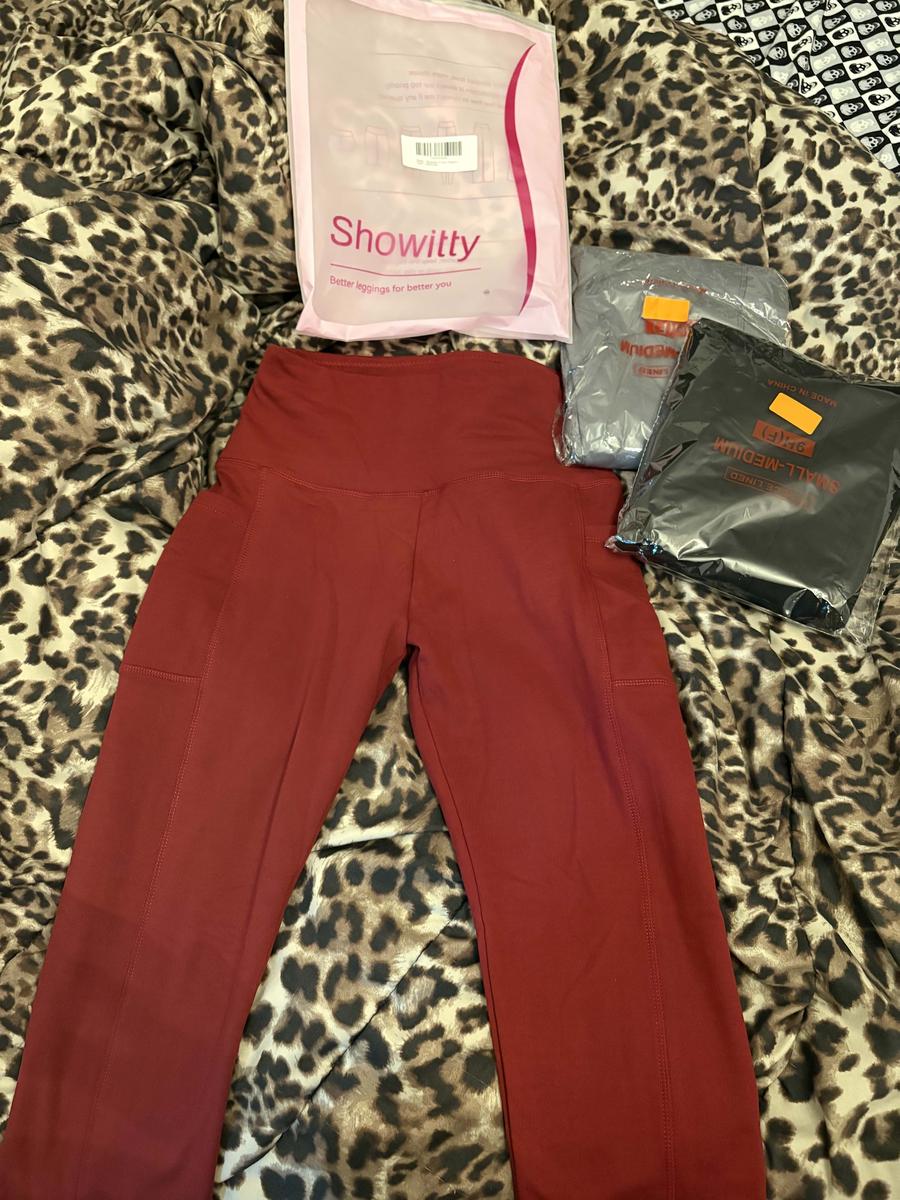 Item: Black/ Dark Grey/ Wine Red (2 Pockets), S/M