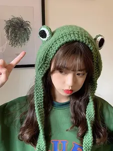 1pc Women's Cute Green Knitted Hat With Big Frog Eyes Cartoon Design, Ear Protection & Windproof Function, Ideal For Daily Wear And Festival