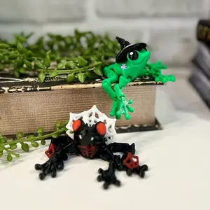 Fall Frog Fidgets - 3D Printed Articulated Critters - Witch Frog and Count Frogula