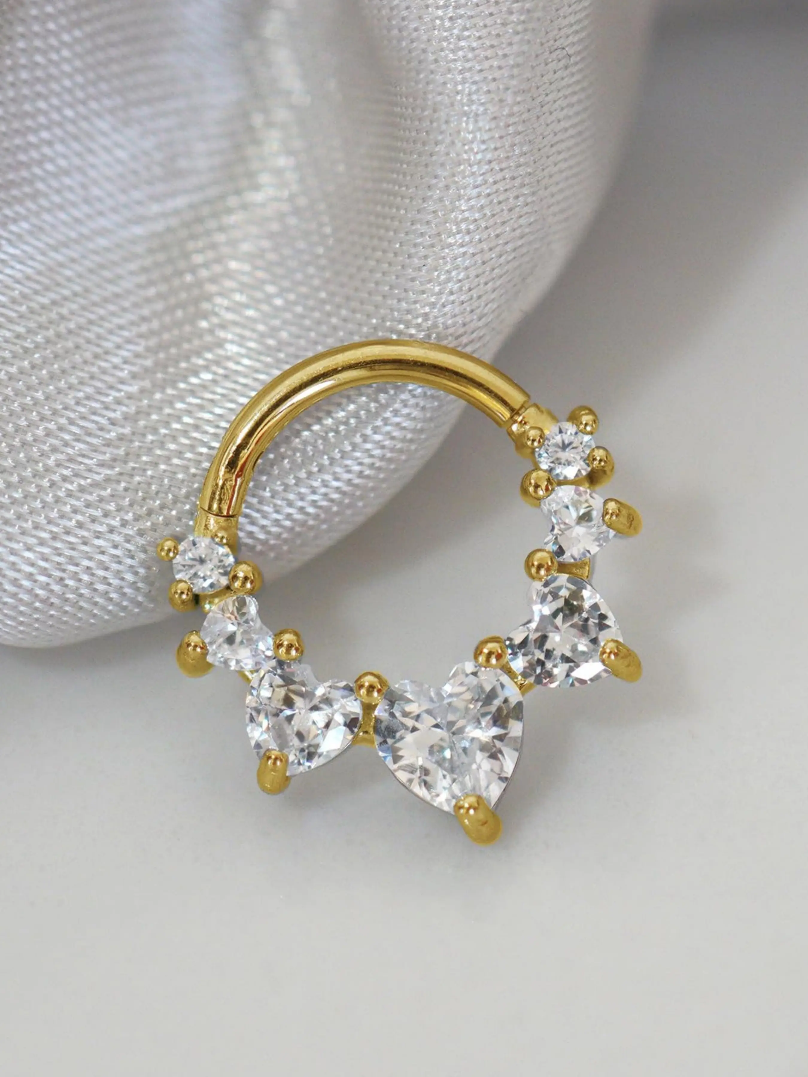 16g Heart Cz Septum Ring, Surgical Steel Daith Earring, Silver Color, Septum Jewelry for Piercing, All Seasons