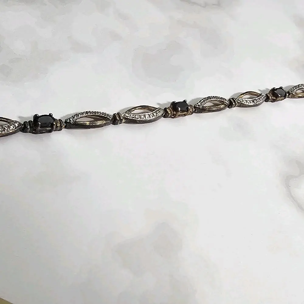 Genuine sapphire & Diamond tennis bracelet
