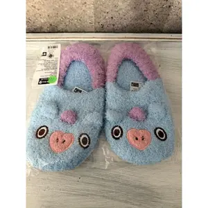 BT21 Warm Room Shoes US 9 Mang