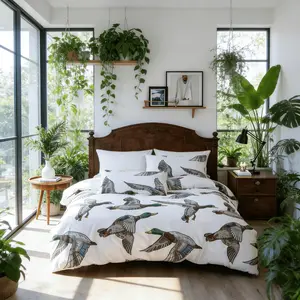 Spring & Summer Refresh Mallard Duck Print 3-Piece Duvet Cover Set, Includes 1 Duvet Cover and 2 Pillowcases (Without Insert), Soft and Comfortable, Machine Washable for Easy Care.