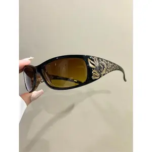 2026 New 2-Pack Women's Vintage Rhinestone Decorated Tinted Lens Sunglasses Durable PC Frame Light Blocking Screen Protection Eyewear for Daily Outdoor TikTokShop