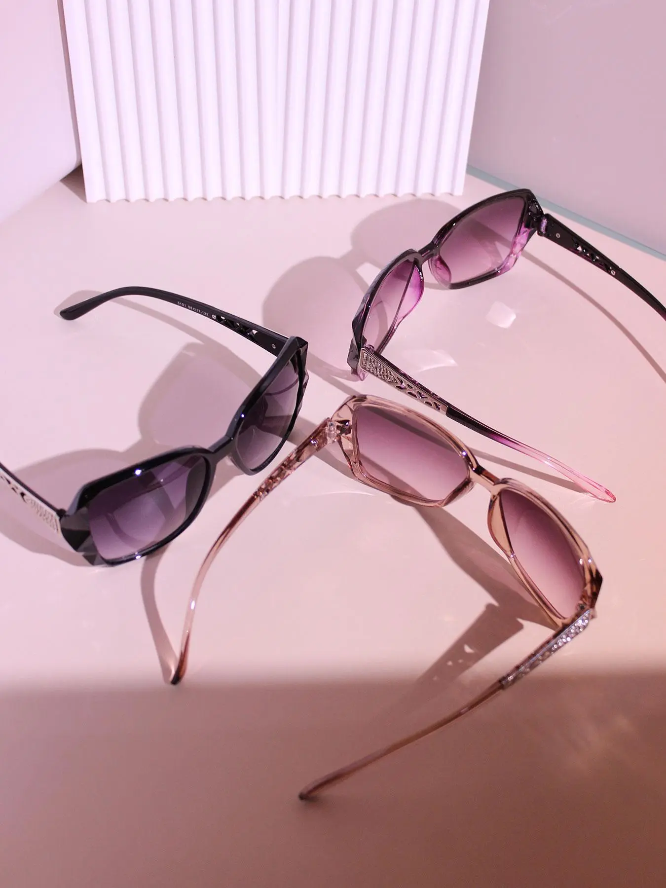 2024 Summer Rhinestone Decorated Oversized Glasses, Trendy Casual