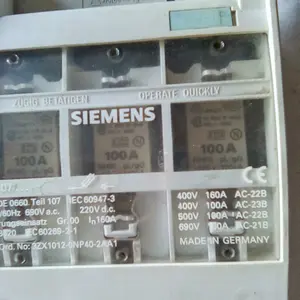 SIEMENS 3NP407 FUSE SWITCH DISCONNECT