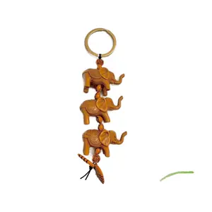 Lucky elephant Keychain/Llavero de los elefantes de la suerte