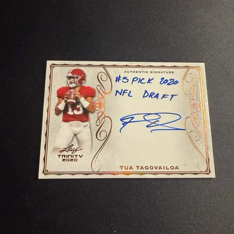 2020 tua tagovailoa rookie auto WITH INSCRIPTION