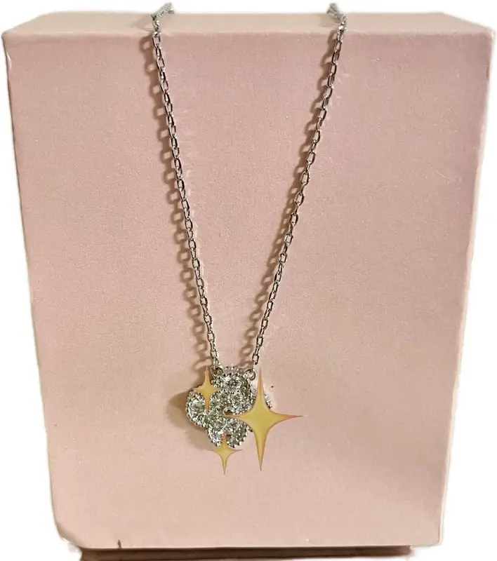 clover necklace