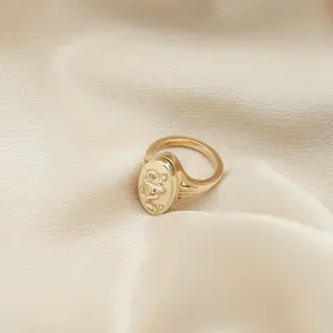 Isla Snake Locket Ring