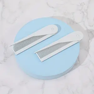 Portable Folding Hair Comb, Creative Pointed Tail Plastic Finishing Comb for Normal Hair, Travel-Friendly Pocket Size Hair Styling Comb for Volumizing Hair, Hair Detangling Comb