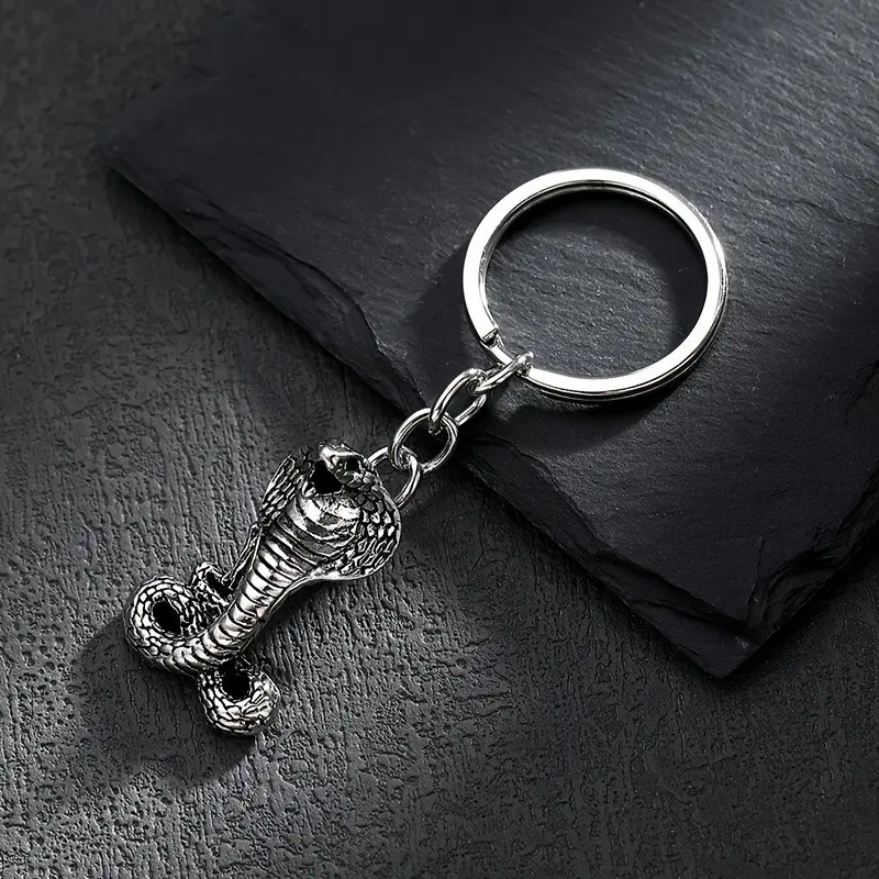 Fashionable European And American Retro-style Metal material Cobra-shaped Men's Trendy Keychain Pendant Stylish Keychain