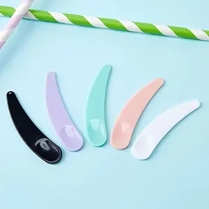 5pcs Cosmetic Small Spoon Plastic Scoop Scoop，Mask Scraper Mini Reusable Makeup Spoon Skin Care Mask Mixing Spatula Applicator Tool