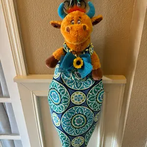 Bull Themed Plastic Bag Holder, 17 Inches Long, Holds Over 100 Bags, Handcrafted