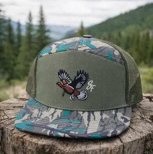 Southern Feth Hunting Trucker Hat Flying Pheasant Design Camouflage Mesh Cap for Outdoor Enthusiasts