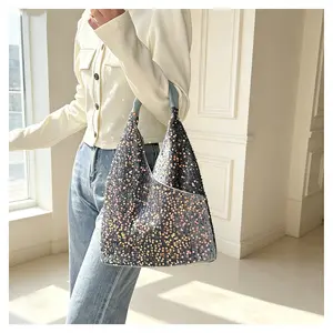 Women's Large Sequined Shoulder Tote Bag, Summer New Korean Niche Commuter Gym Bag