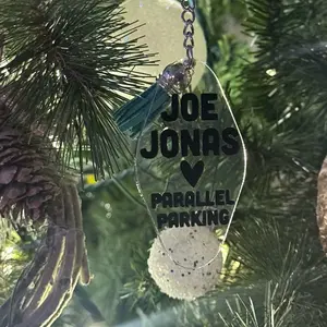 Parallel parking king // keychain // car keychain // ornament